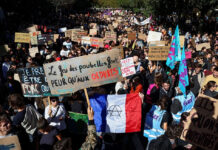 Γαλλία: Δεκάδες χιλιάδες μαθητές & φοιτητές στους δρόμους – Άγρια επεισόδια