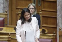 Πρόγραμμα επιχορήγησης επιχειρήσεων για την πρόσληψη 10.000 ανέργων γυναικών: Τι αλλάζει σύμφωνα με την Κεραμέως