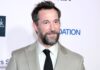 Noah Wyle: Ο 55χρονος ηθοποιός ανακηρύχθηκε ο πιο σέξι άντρας στον κόσμο για το 2026