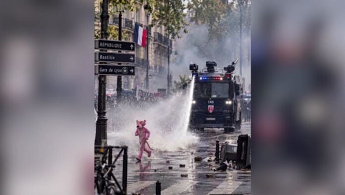 PARIS.jpg
