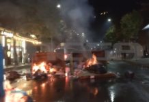 Αλβανία: Νέες συγκρούσεις διαδηλωτών με την Αστυνομία στους δρόμους των Τιράνων