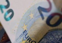 Κατερίνη: Εξαπάτησαν ηλικιωμένη με το πρόσχημα του εφοριακού – Της έκλεψαν λίρες και κοσμήματα αξίας 7.000 ευρώ