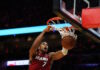 Ο Γιάννης Αντετοκούνμπο πέτυχε ιστορικό triple double στο145-125 των Χιτ επί των Πέισερς για το NBA Cup