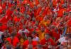 Ελλάδα – Ολλανδία: Οπαδοί των «οράνιε» έφτιαξαν «ατμόσφαιρα» στη Θεσσαλονίκη πριν το παιχνίδι του Nations League