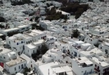 Εκβιασμοί & χρηματισμοί στην πολεοδομία Μυκόνου – Τι καταγγέλλει μηχανικός