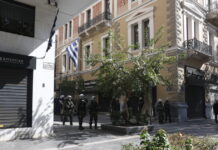 Προληπτικό «λουκέτο» στα μαγαζιά της Βουκουρεστίου λόγω των κινητοποιήσεων