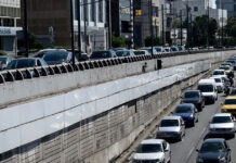 Αμπελόκηποι: Παράσυρση πεζής στην Λεωφόρο Κηφισίας στο ρεύμα προς Αθήνα – Έντονη κίνηση στο σημείο