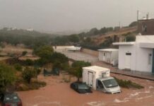 Η κακοκαιρία σφυροκοπά την Κρήτη: Πλημμύρισαν σπίτια, αυτοκίνητα θάφτηκαν στα λασπόνερα – Ξεχείλισε ποταμός στα Ζωνιανά