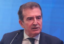 Χρυσοχοΐδης: Επιδημία πλέον οι τηλεφωνικές απάτες – Ετοιμάζεται διάταξη με μεγαλύτερες ποινές για την εξαπάτηση ηλικιωμένων