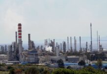Έκρηξη στις εγκαταστάσεις της Motor Οil – Δύο τραυματίες