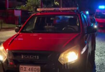 Φωτιά σε φανοποιείο στη Νέα Πέραμο, 59χρονος ανασύρθηκε χωρίς τις αισθήσεις του