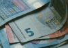 Bloomberg: Πάνω από το 2% η ανάπτυξη της ελληνικής οικονομίας σύμφωνα με την κυβέρνηση – Τι λέει για το χρέος