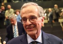 Αντώνης Σαμαράς: Η πολιτική των υποκλίσεων θίγει την αξιοπρέπεια του λαού μας – Μην παίζετε με την φωτιά