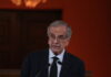 Αντώνης Σαμαράς: Το τηλεφώνημα με υπάλληλο υπουργείου που συστήθηκε σαν «Πούτιν» και το παρασκήνιο πίσω από τα Μνημόνια