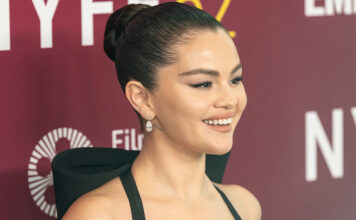 Η Selena Gomez υιοθέτησε την τέλεια εκδοχή του κλασικού κόκκινου μανικιούρ