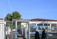 Δίκη για Τέμπη: «Ο Τάσος επέζησε της σύγκρουσης και κάηκε ζωντανός» κατέθεσε ο πατέρας του 17χρονου φοιτητή