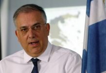 Ο Τάκης Θεοδωρικάκος υπέβαλε μήνυση για ηλεκτρονική εξαπάτηση για μήνυμα που υποτίθεται ότι έστειλε σε στέλεχος ομάδας μπάσκετ