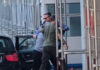 Στη ΓΑΔΑ η Βάσω Τσαρούχα μετά τη σύλληψή της για τα στημένα παιχνίδια στο ελληνικό μπάσκετ