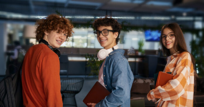 vodafone-generation-next-1366x850px-photo01-final-1200x630.jpg