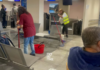Έσταζε το ταβάνι στην ανακαινισμένη αίθουσα επιβατών στο αεροδρόμιο της Χίου