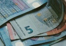 EFSF: H Eλλάδα προχώρησε στην αποπληρωμή δημοσίου χρέους ύψους 2,5 δισ. ευρώ
