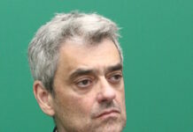 Ο τομεάρχης Δικαιοσύνης του ΠΑΣΟΚ υπέρ του μέτρου που προτείνει ο Τσίπρας για τα καύσιμα