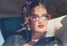 Ρία Ελληνίδου: Γίνεται pin-up girl και τραγουδά «Δέκα σαν εσένα» στο νέο της βίντεο κλιπ!